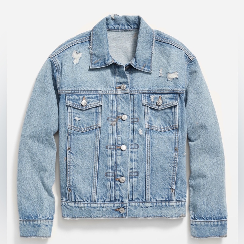 Women’s Distressed Jean Jacket NWOT